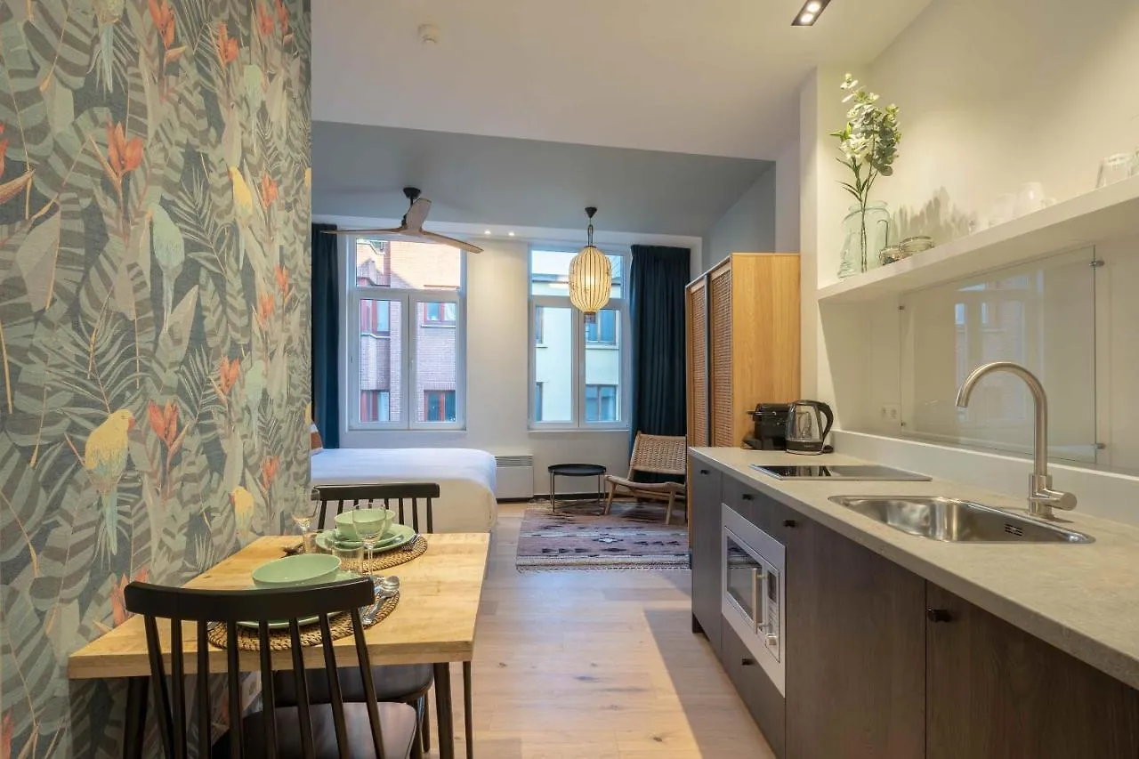 Apartment Ferienwohnung Shway - The Light Blue Parrot Antwerpen